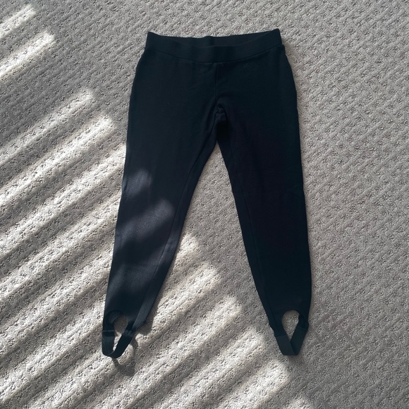 Women’s Gap black stir up legging size xs - Picture 1 of 3